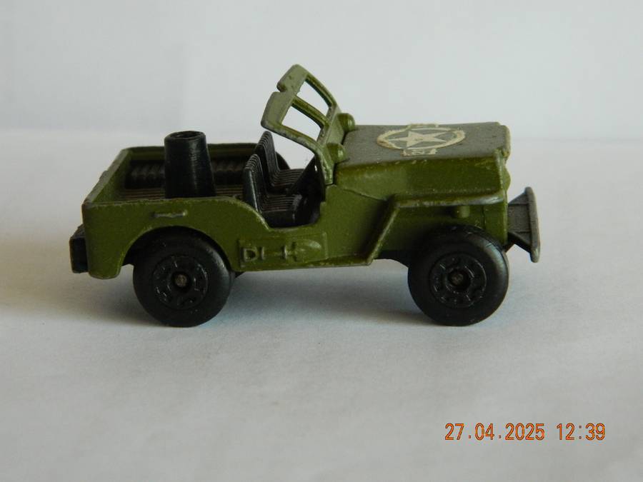 MATCHBOX SUPERFAST   -  11  -   SLEET - N - SNOW