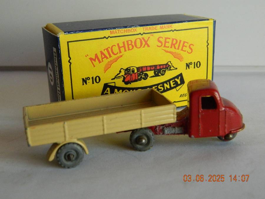 MATCHBOX SERIES  -  10   -  SCAMMELL MECHANICAL HORSE -  (75MM)