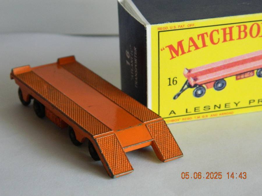 MATCHBOX SERIES  - 16  -  SUPER  "ATLANTIC"  TRANSPORTER TRAILER