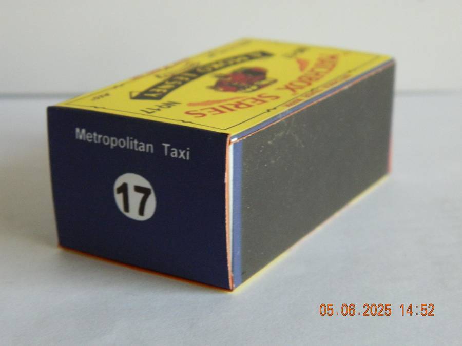 MATCHBOX SERIES  - 17  - AUSTIN FX3 TAXI