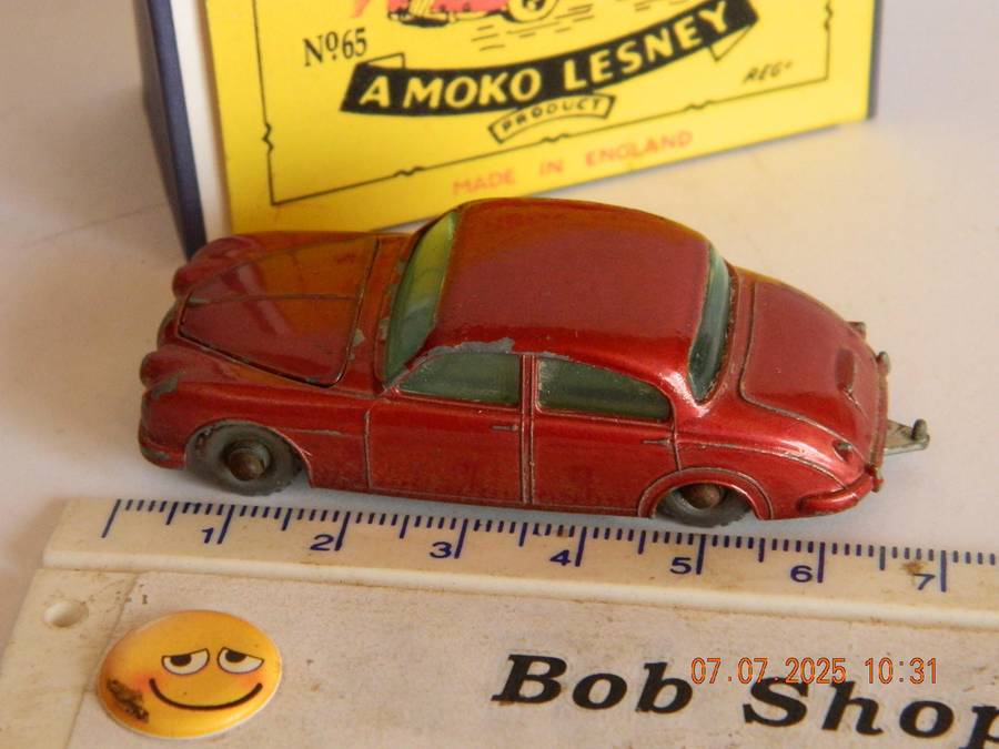 MATCHBOX SERIES  -  NO. 65  -  JAGUAR  3.4 LITRE