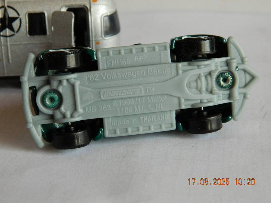 MATCHBOX   -  MB 363 -   VOLKSWAGEN AND MAJORETTE CARAVAN