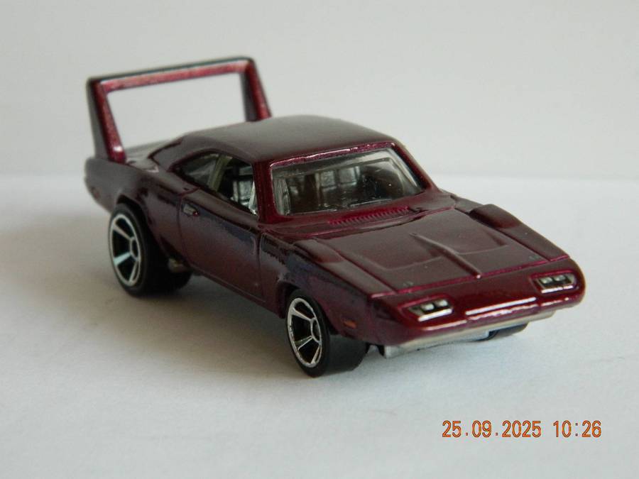 HOTWHEELS   -    -    CHRYSLER GROUP