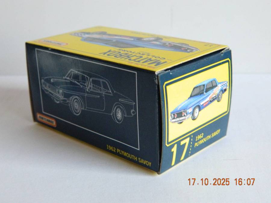 MATCHBOX COLLECTORS  -  17 -  1962  -  PLYMOUTH SAVOY