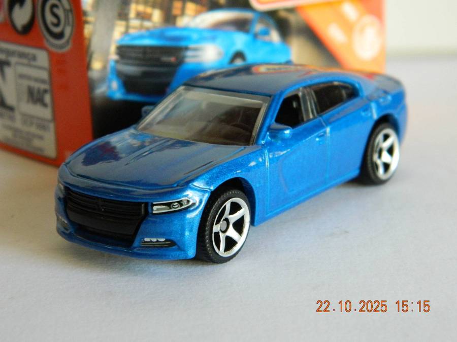MATCHBOX  -  2018  DODGE CHARGER