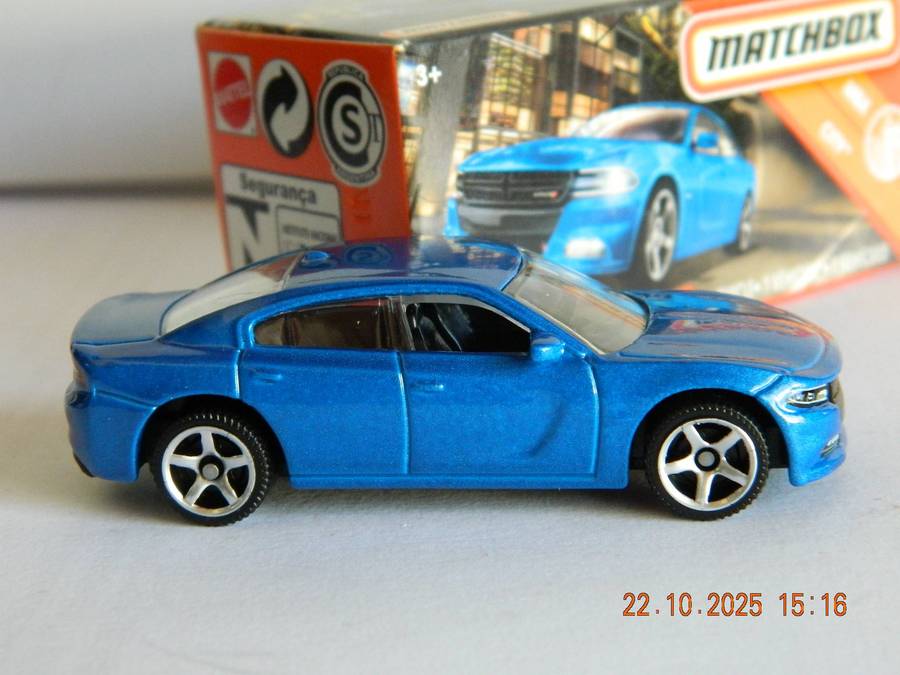 MATCHBOX  -  2018  DODGE CHARGER