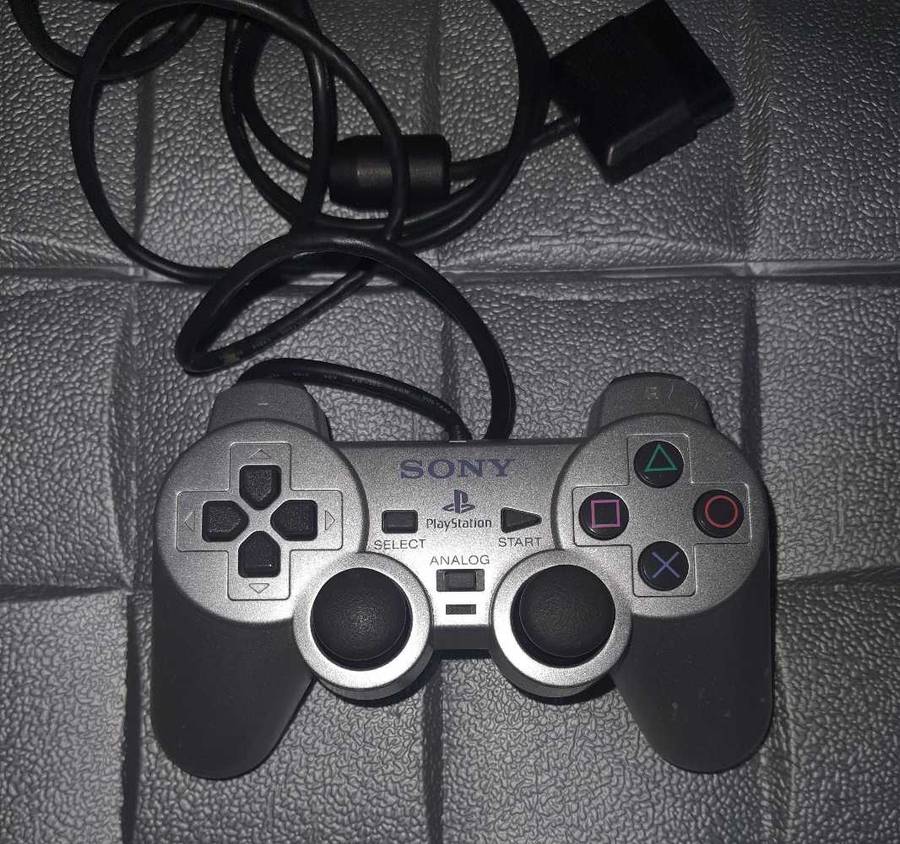 Playstation 2 Wired Controller (Silver) Used