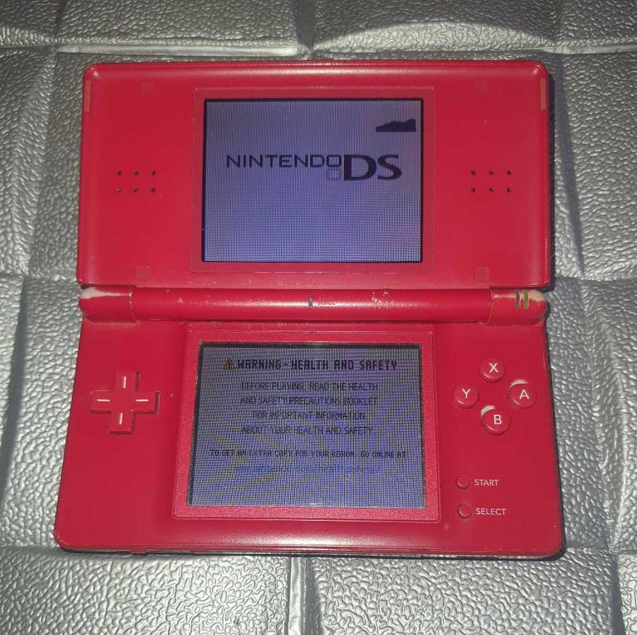 Nintendo DS Lite Red Used With Some Damage