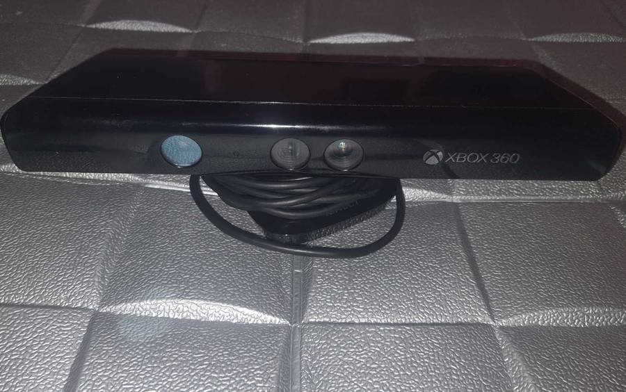Xbox 360 Kinect Sensor Used