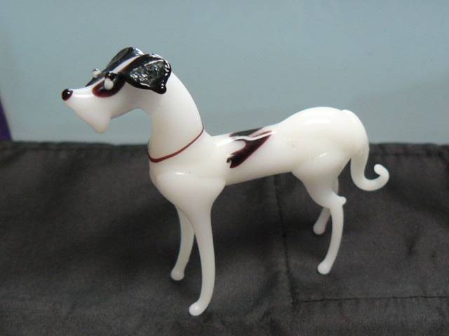 MURANO GLASS ORNAMENT BLACK AND WHITE DOG