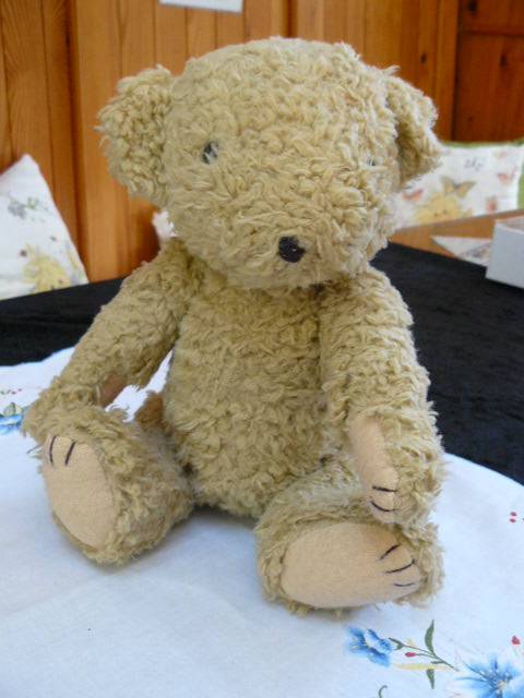 VERY OLD TEDDY MOVABLE LIMBS