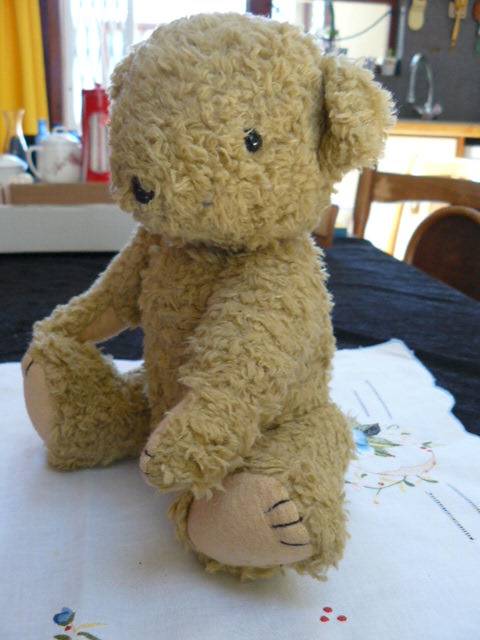 VERY OLD TEDDY MOVABLE LIMBS