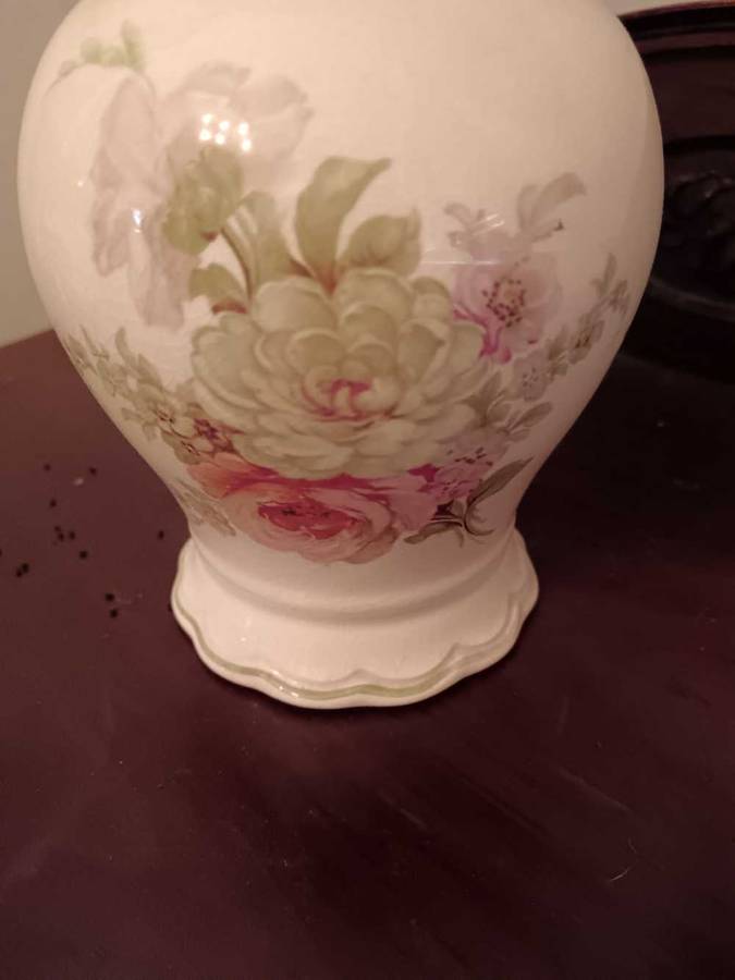 Royal Winton Rose Pattern Ginger Jar