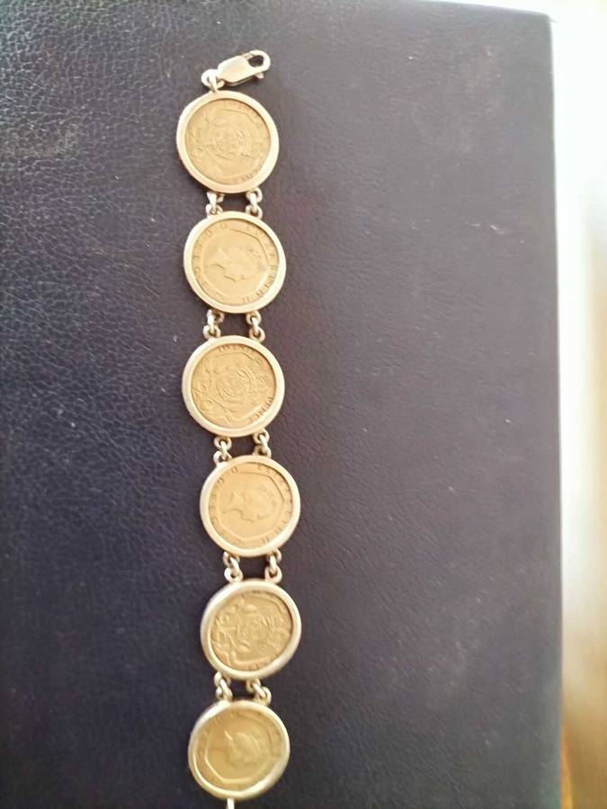 Vintage Silver 925 Queen Elizabeth 11 Coin Bracelet