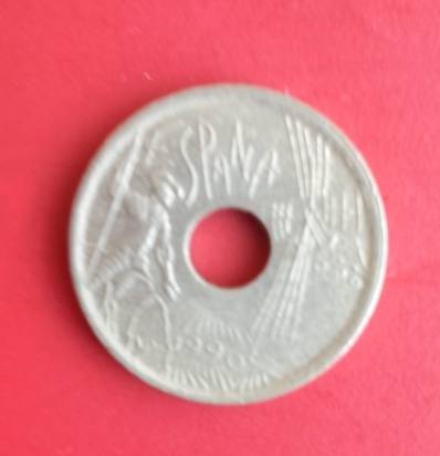 SPAIN 25 PTAS COIN