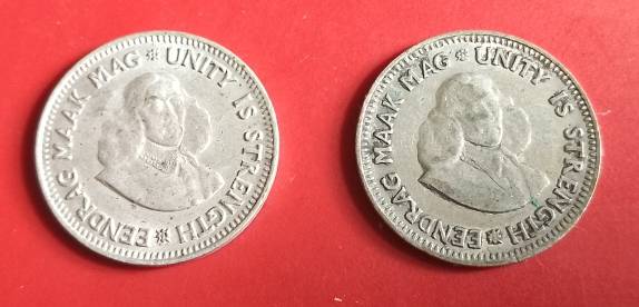 Silver 1961 Republic of South Africa 2 1/2 cent (tickey) coin x2