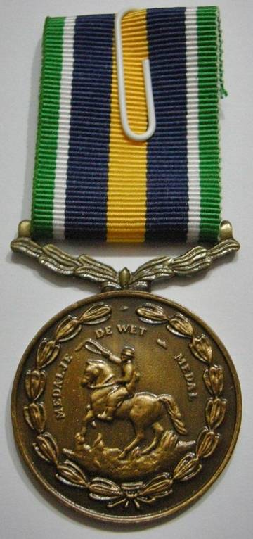 Full Size De Wet Medal Numbered at Back Uniface Suspender