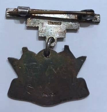 Silver & Enamel Royal Navy Sweetheart Brooch Marked Silver 27mm x 26mm