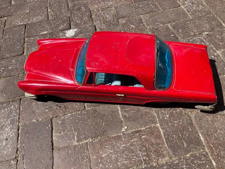 Japanese Tinplate mercedes ( 60 cm ) Incomplete
