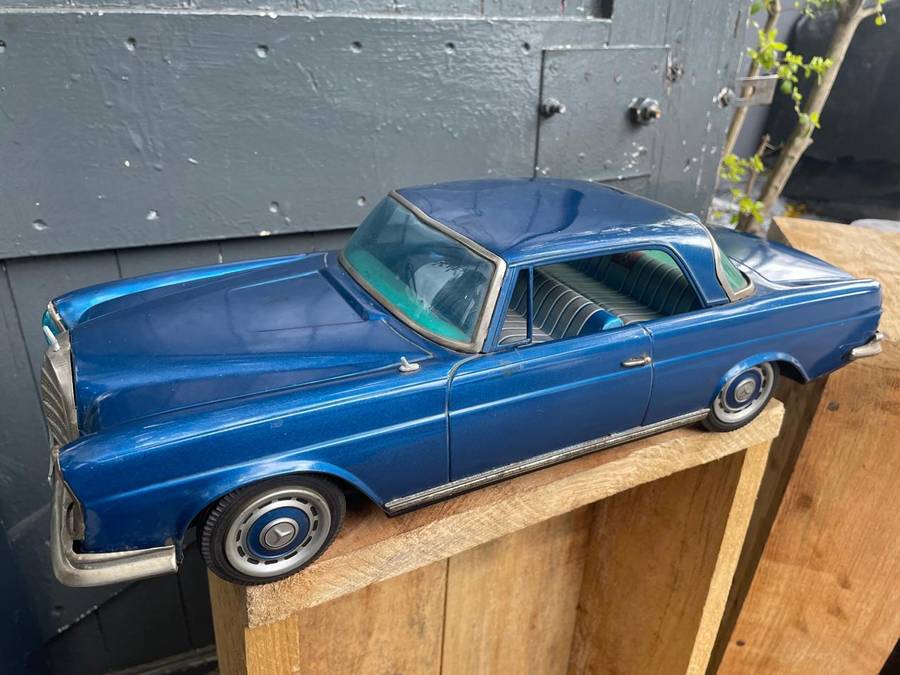 Rare Japanese Tinplate Mercedes Benz ( 50 cm )