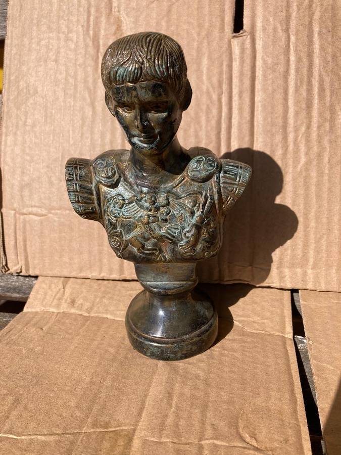 Bronze Bust of Julius Ceasar ( 17 cm )