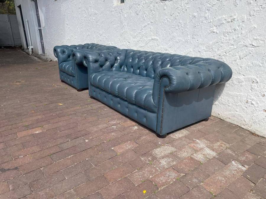 Chesterfield Leather Couch ( 186 x 86 x 67 cm ) and Chair ( 117 x 86 x 67cm )
