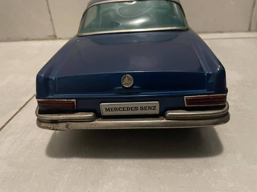 Rare Japanese Tinplate Mercedes Benz ( 50 cm )