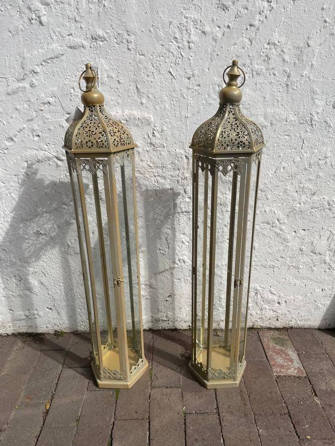 Pair of Large Brass Lanterns ( 100 cm High)