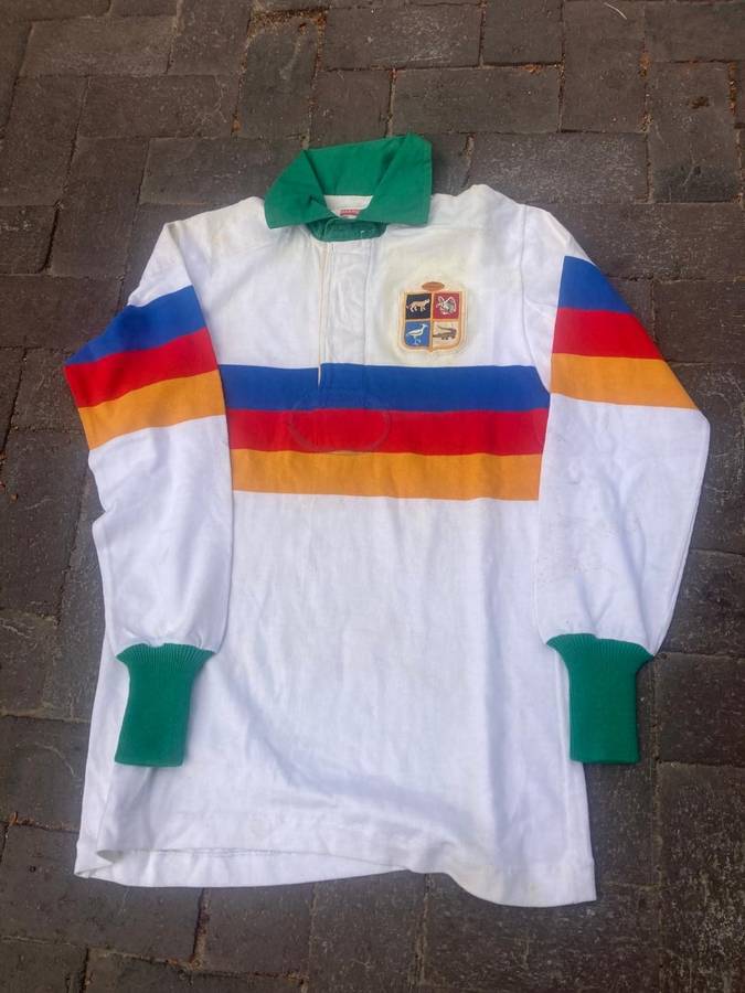 Rugby : South American Jaguars Jersey DHL shipping R1000