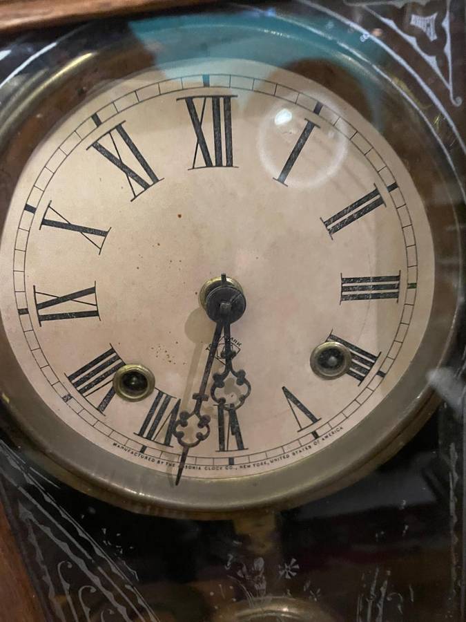 Oak Ansonia Mantelclock ( 52 cm , working)