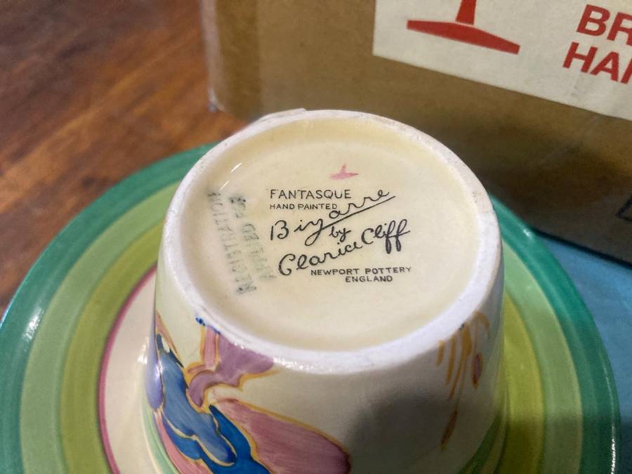 Clarice Cliff Bizarre Teaset Pieces