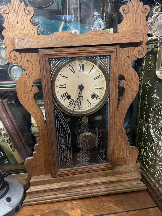 Oak Ansonia Mantelclock ( 52 cm , working)