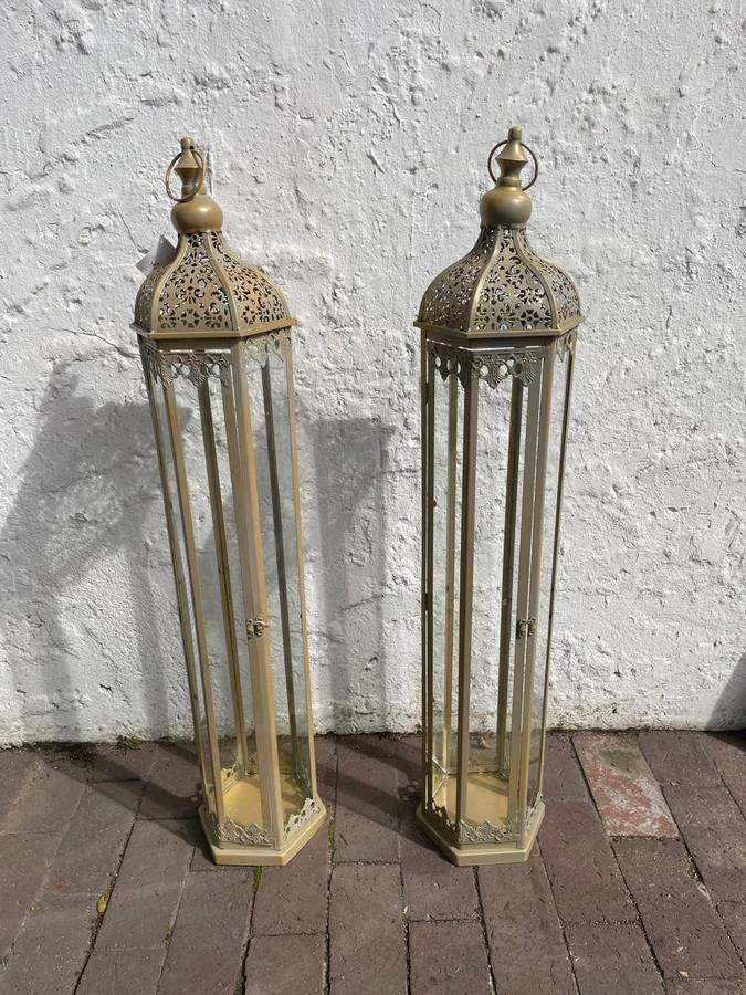Pair of Large Brass Lanterns ( 100 cm High)