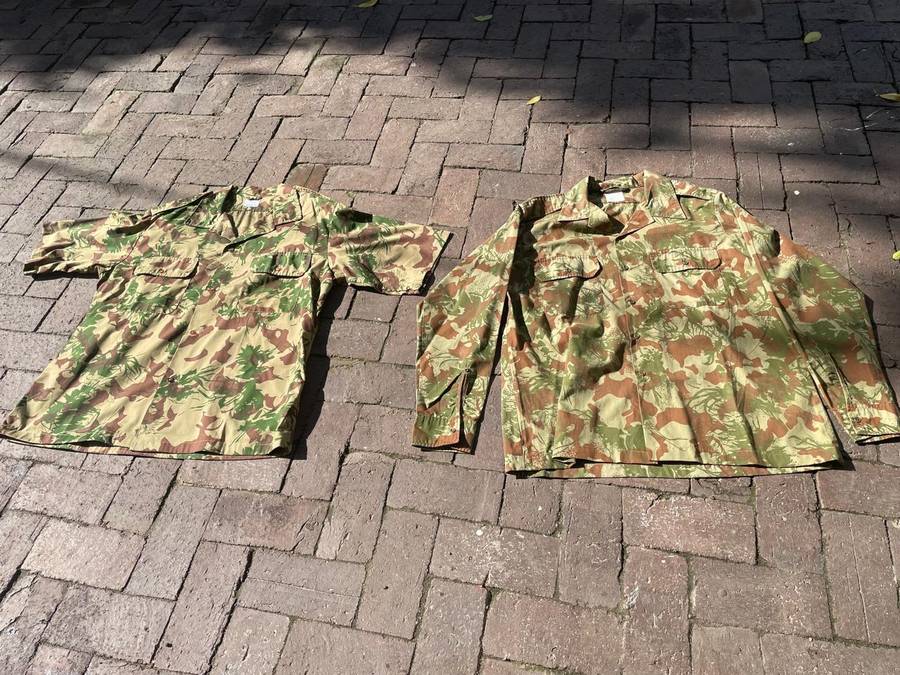 Koevoet : Jacket and 2 shirts