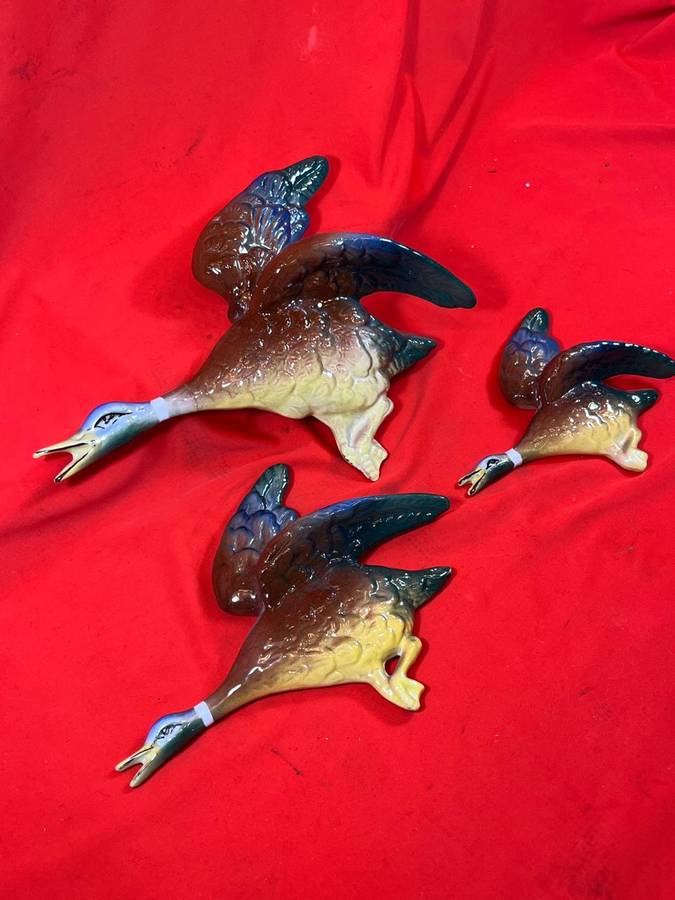 Set of 3 Lucia Flying Ducks