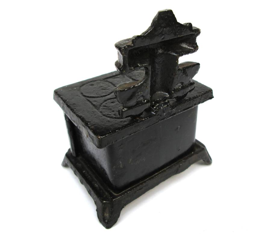 CAST IRON MONEY SAVINGS BOX