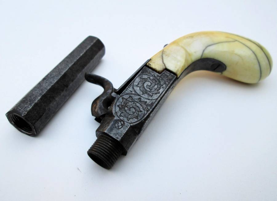 Percussion, black powder pistol Francotte blow of fist with forced ball.