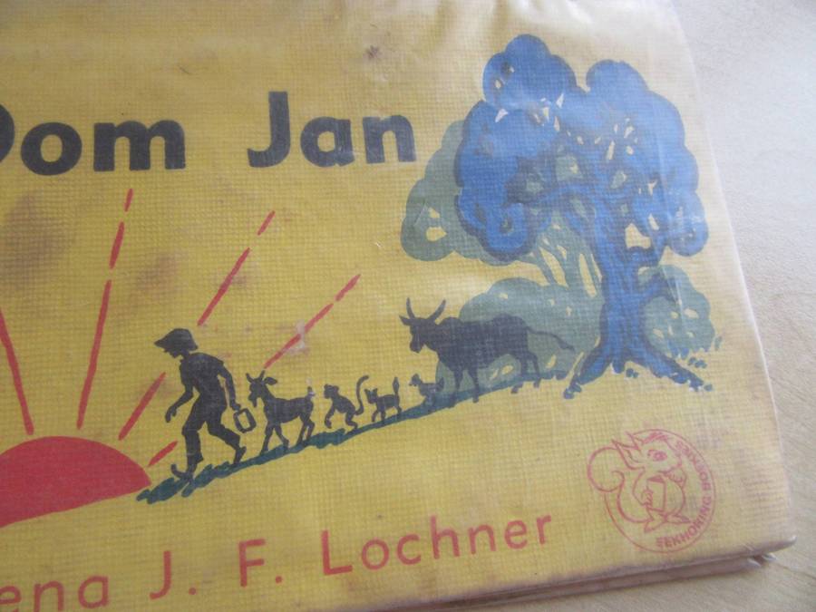 CLEARANCE - 35 OLD CHILDREN'S BOOKS - BID PER BOOK