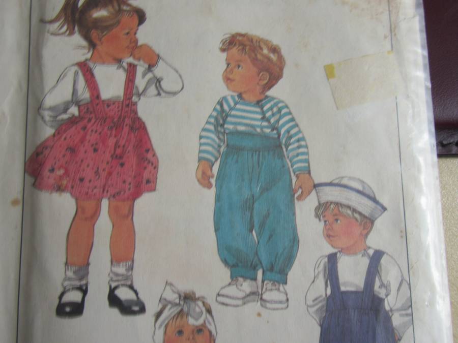 SIMPLICITY PATTERN NO. 8826 - SIZE 2 - COMPLETE