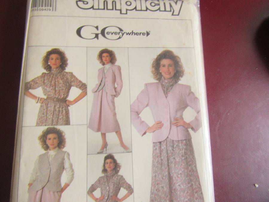 SIMPLICITY NO.9316 - SIZE44-50 - COMPLETE