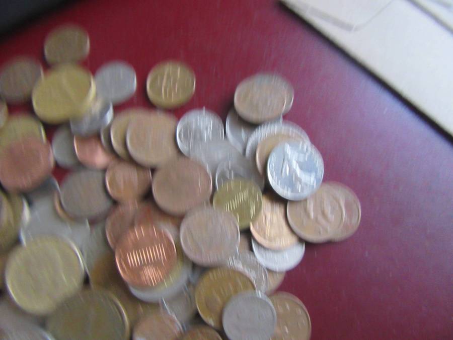 GOOD START FOR THE BEGINNER 75 INTERNATIONAL COINS INCL. RSA COINS -  -- BID PER COIN -LOT3