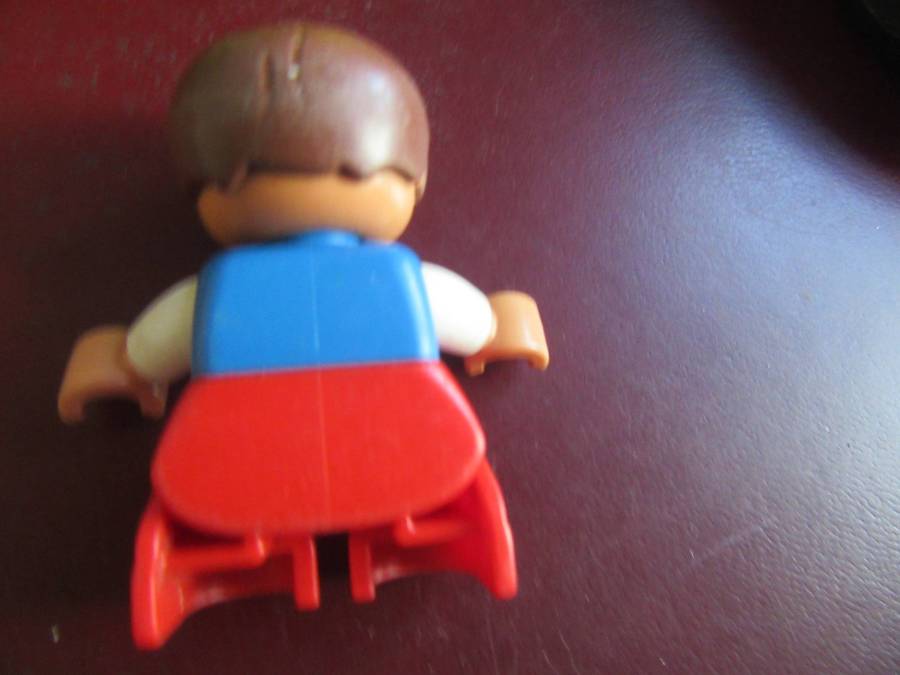 DUPLO FIGURE - AS PER SCAN
