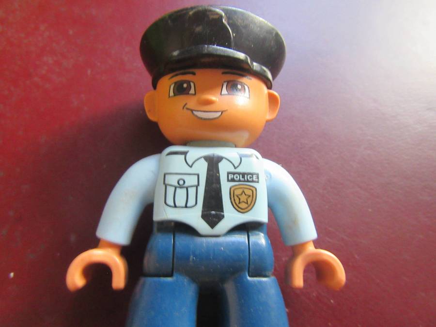 DUPLO FIGURE - AS PER SCAN