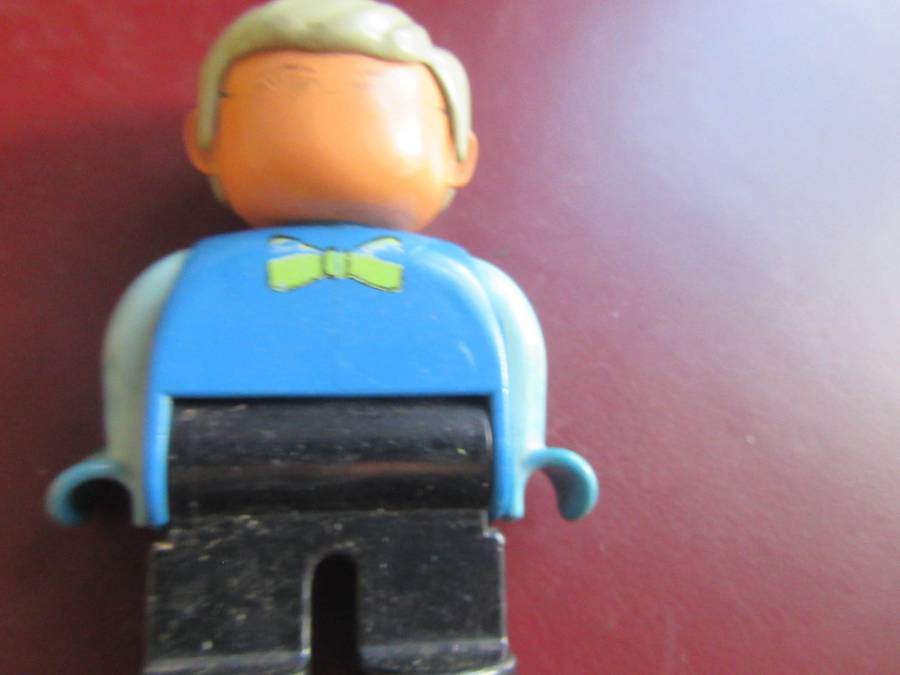 DUPLO FIGURE - AS PER SCAN