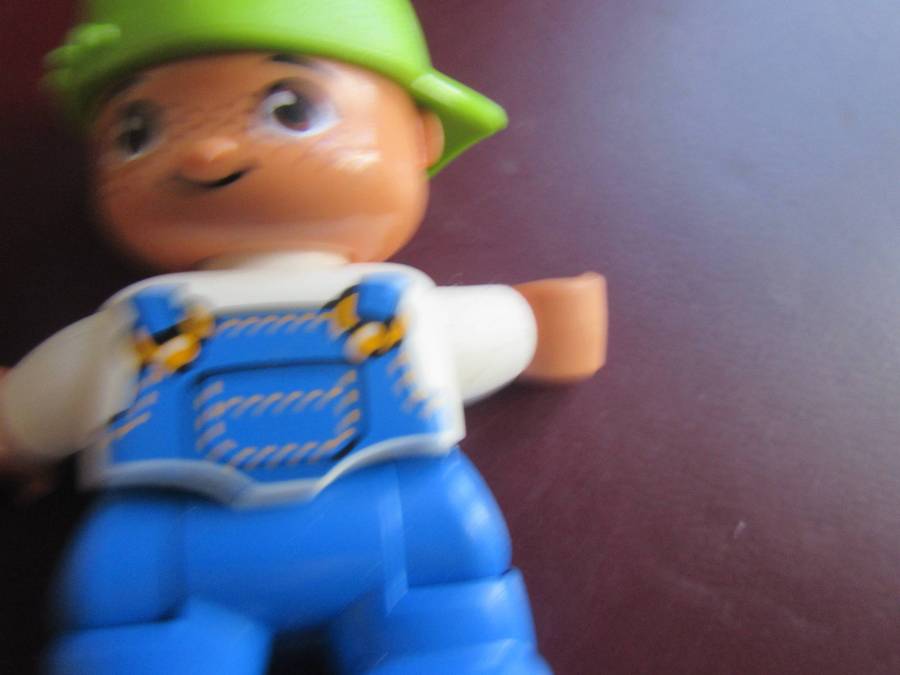 DUPLO FIGURE - AS PER SCAN