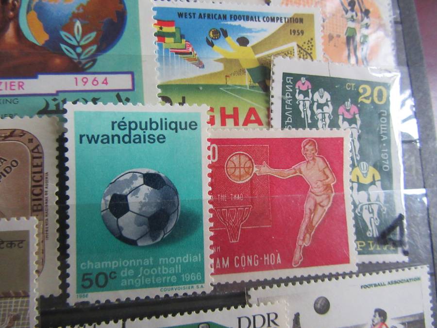 FOR THE SPORTS COLLECTOR - 50 VARIOUS INTERNATIONALS -   - CARD EXCLUDED - H2