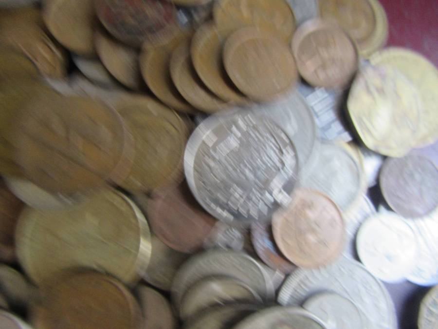 GOOD START FOR THE BEGINNER -500 INTERNATIONAL COINS INCL. RSA COINS - AS PR SCAN - BID PER COIN11