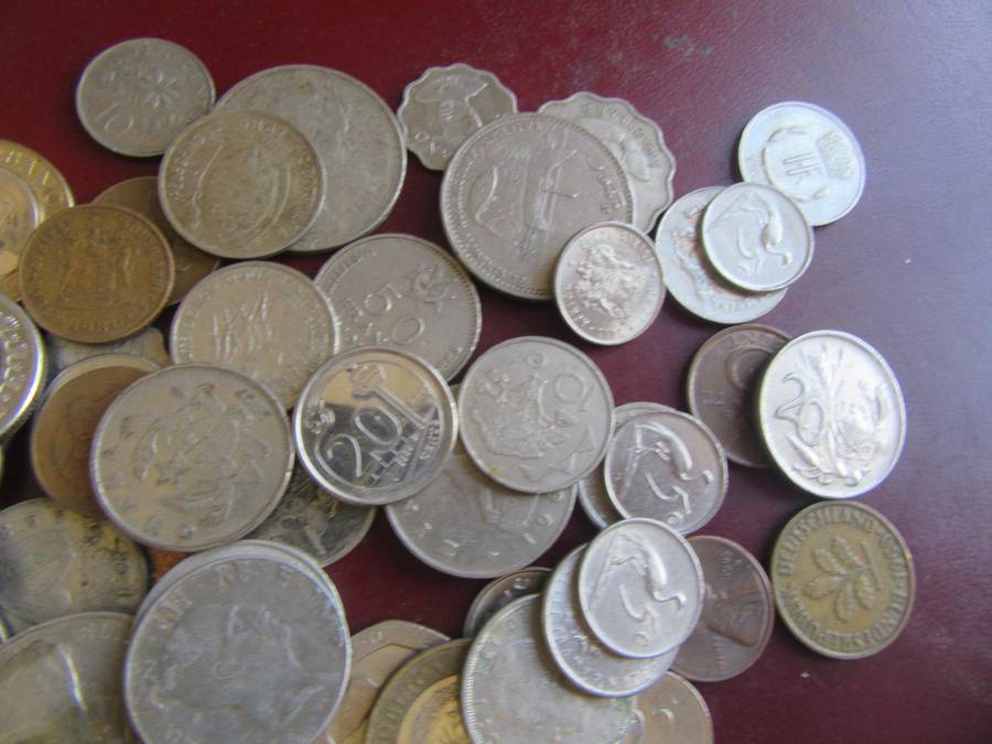 GOOD START FOR THE BEGINNER - 120 WORLD COINS INCL. RSACOINS - AS PER SCAN - LOT27 - BIDPER ITEM