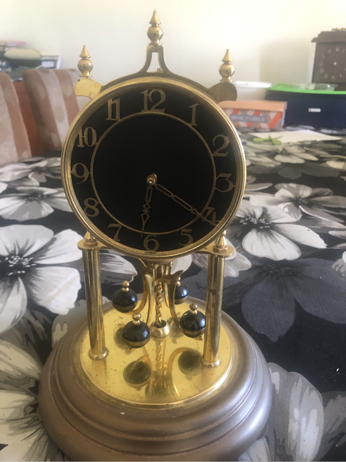 Anniversary clock