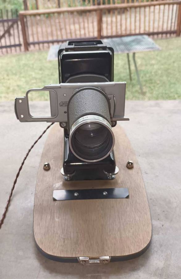 Ernst Leitz slide projector